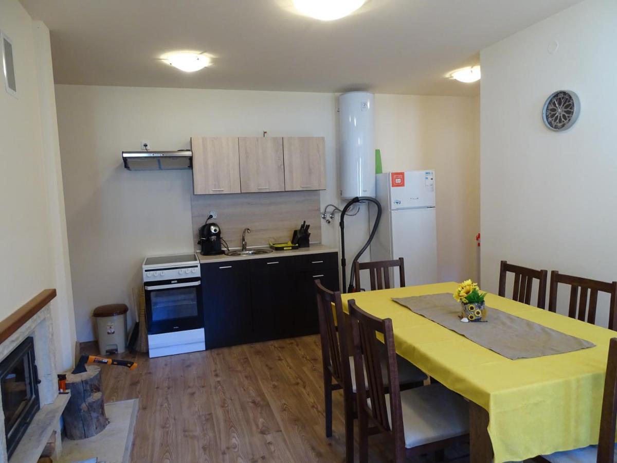 Apartment Darsi Pamporovo Bagian luar foto